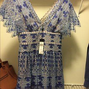 Gorgeous Blue Lace BCBG formal dress🌸